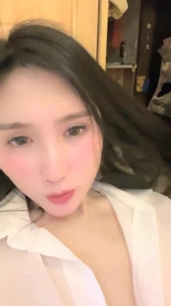 大奶翘臀，【苒同学】，御姐风女神，夹子音密码房~扮演秘书和老师，冲着这张脸也值得一撸 截图8
