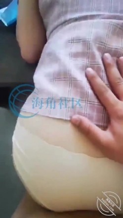 乱伦达人菊花有点松 ️在办公室操同事穿的太骚忍不住 周六加班的时候在会议室穿着衣服就操了她  截图2
