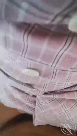 乱伦达人菊花有点松 ️在办公室操同事穿的太骚忍不住 周六加班的时候在会议室穿着衣服就操了她  截图9