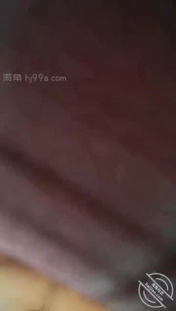 乱伦达人菊花有点松 ️在办公室操同事穿的太骚忍不住 周六加班的时候在会议室穿着衣服就操了她  截图10
