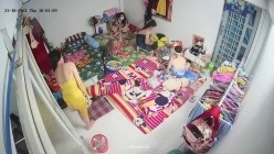 10月最新流出【破解摄像头】 ️监控下的女生宿舍日常洗澡换衣服 截图9