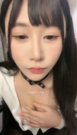 撸管推荐！校花级别女神~【京鱼鱼】道具狂插！淫水喷不停~！~~~给土豪当过小三，这颜值确实够顶，超赞，撸管必备！ 截图5