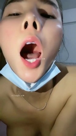 快手福利空姐女神【是邹琳吖是你的琳姐姐】脸穴同框性爱XO首次流出性爱啪啪 猛操 吃鸡巴 截图1