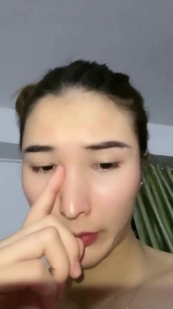 快手福利空姐女神【是邹琳吖是你的琳姐姐】脸穴同框性爱XO首次流出性爱啪啪 猛操 吃鸡巴 截图2