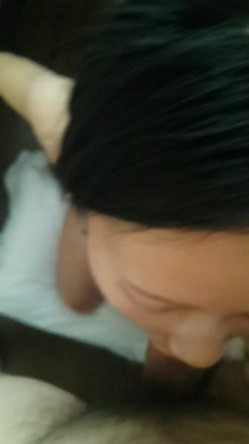 胸美女翘课与男友宾馆偷情口活时说：男人为啥长鸡巴 截图5