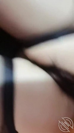 海角社区变态房东封神之作 ️偷拍美女租客洗澡下药迷奸畅玩二小时 截图11