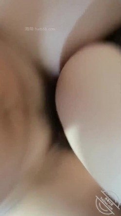海角社区变态房东封神之作 ️偷拍美女租客洗澡下药迷奸畅玩二小时 截图15
