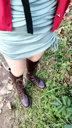 极品骚货~【姐姐不乖】户外小树林跳蛋~闺蜜双秀~全裸特写~！玩得就是天人合一 紧张刺激 截图6