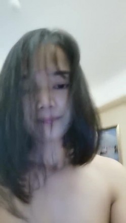 【老表带新人】小伙酒店开房 拿下大三艺术学院学生妹 20岁 漂亮温柔 无套啪啪 清纯淫荡聚合体 高潮迭起必看 截图16