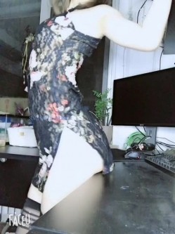 堪比王瑞儿的尤物大奶子极品网红幸子最新VIP会员收费视频101部合集 截图6