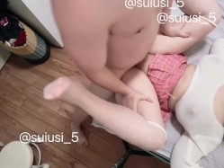 超级巨乳女神【老公不在家】 巨乳肥臀白虎一线天馒头逼电竞椅上啪啪，新型玩具紫薇淫语刺激潮吹 截图10