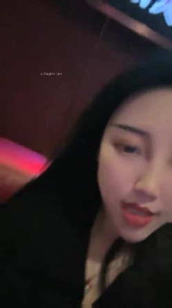 178胸膜！~【傲胸新木优子】，KTV土豪淫乱，高端酒店会牛郎！夜生活真是丰富，之前还爱装逼不脱呢 截图12