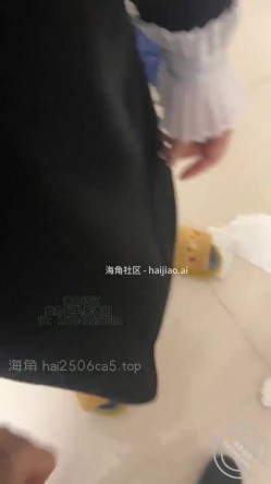 海角大神『我的巨乳亲表姐』把姐夫灌醉在卧室偷偷操姐姐 截图10