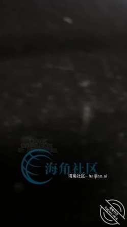海角大神『我的巨乳亲表姐』把姐夫灌醉在卧室偷偷操姐姐 截图14