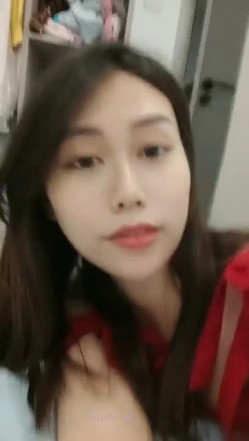 极品高颜冷艳御姐，反差小妈感女主播「金刚护撸娃」「小奶猫」密码房激情淫语撩骚，和姐妹下海大秀，互舔互口 截图1