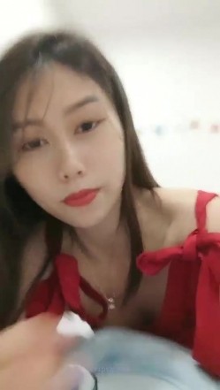 极品高颜冷艳御姐，反差小妈感女主播「金刚护撸娃」「小奶猫」密码房激情淫语撩骚，和姐妹下海大秀，互舔互口 截图10
