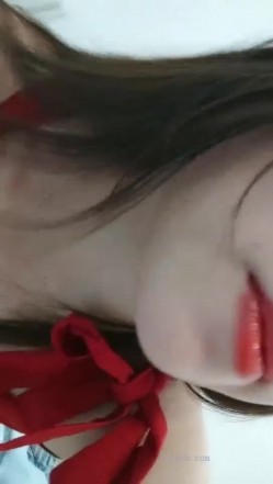 极品高颜冷艳御姐，反差小妈感女主播「金刚护撸娃」「小奶猫」密码房激情淫语撩骚，和姐妹下海大秀，互舔互口 截图12