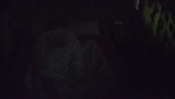 最新酒店偷拍 骚妹为男友23岁庆生布置浪漫现场也把自己包装好送他穿上情趣丝袜做爱 截图8