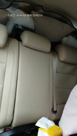 开车带老婆闺蜜户外野战啪啪 小树林操一炮站交无套内射 超刺激车震接着来一炮 全裸啪啪 户外激情 高清源码录制 截图7