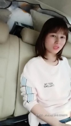 开车带老婆闺蜜户外野战啪啪 小树林操一炮站交无套内射 超刺激车震接着来一炮 全裸啪啪 户外激情 高清源码录制 截图9