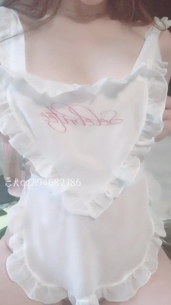 最美推特网红美少女【恶犬】新作-思春厨娘の诱惑 翘挺美乳 黄瓜速插浪穴 高潮喷水之后娇喘不已 高清720P原版无水印 截图9