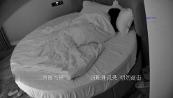 酒店偷拍咸湿领导利用职权 终于把新入职试用期的高校学妹给上了 截图4