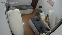 黑客破解美容院摄像头 偷拍女顾客脱光衣服激光雷射.脱毛护理 截图4