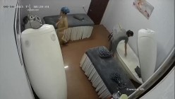 黑客破解美容院摄像头 偷拍女顾客脱光衣服激光雷射.脱毛护理 截图10