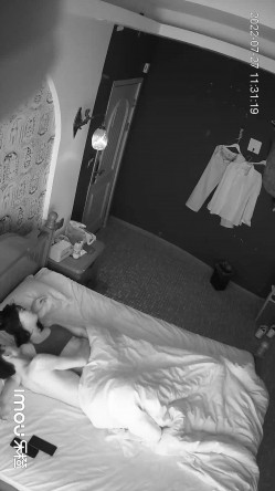 最新流出 乐橙酒店偷拍新台上架-激情男女2天狂做6次 截图9