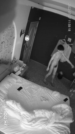最新流出 乐橙酒店偷拍新台上架-激情男女2天狂做6次 截图13