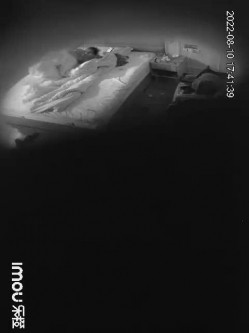 新流出乐橙酒店学生炮房偷拍几对男女啪啪呻吟刺激 截图12
