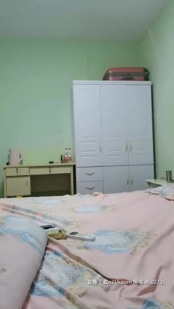 爸爸的小骚货双马尾甜美萌妹子户外车震，拨开内裤摸逼脱光光口交抽插猛操 截图6
