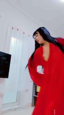 青春无敌，抖音风艺校美少女【杨晓花】定制福利，露脸露点，各种热门BGM裸舞 截图6