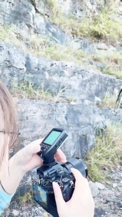 【超美高端罕见露脸露点】极品Cos爆机少女【喵小吉】动漫改新作《怪物猎人:曙光》极致粉穴美乳 截图12
