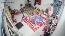 10月最新流出【破解摄像头】 ️监控下的女生宿舍日常洗澡换衣服 截图7