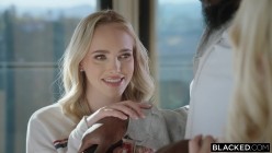 Blacked.26.07.27.Lexi.Lore.And.Athena.Fleurs.Tiny.Lexi.And.Blonde.Bestie.Get.Railed.XXX.1080p.MP4-P2P[XC] 截图3
