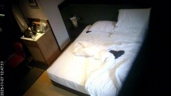 酒店偷拍 本月最佳极品高颜黑色旗袍御姐和小奶狗男友激情做爱大肥臀操起来应该爽翻了 截图8