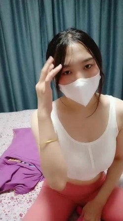 最美人妻-奶妈-今夜不设防：爆乳级别诱惑，奶量膨胀，挤都不用挤，娟娟下流，后入摇的奶子飞溅、颜射搞笑！ 截图6