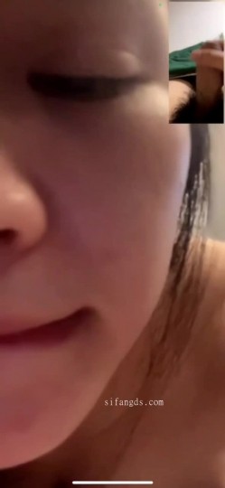 【百度云泄密】重庆刘霞与男友裸聊、性爱流出，露脸，极品美人妻，欲望强烈极致反差 截图12