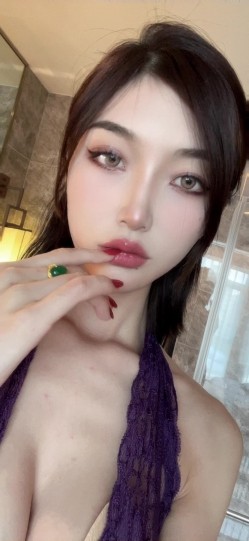 极品网红露出 脸红Dearie 微圈密劲爆福利女神淫靡反差自拍 蜜尻大长腿丝袜制服诱惑 顶级完美身材 有钱人的玩物 截图11
