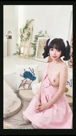 稀有露脸 高端摄影ACG业界女神爆机少女 喵小吉 小清新《蜜桃乌龙》粉色少女蜜鲍愈加饱满 无比紧实的感觉 截图7