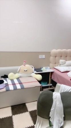 极品人妻姐姐『G罩杯肉肉』大奶子波涛汹涌全裸大尺度掰逼秀 截图2