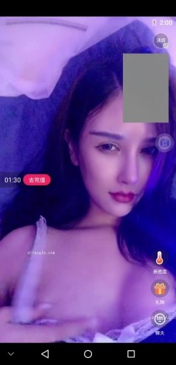 最新重金购买分享 抖音.V聊.爱尤物网红脸尤物-囍儿 1V1诱惑揉奶插逼及啪啪自拍 截图14