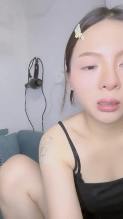 【陪我沦陷】超骚欲姐，极品美乳，户外裸奔，车震无套狂干，白花花的肉体尽情玩弄，推荐！ 截图6