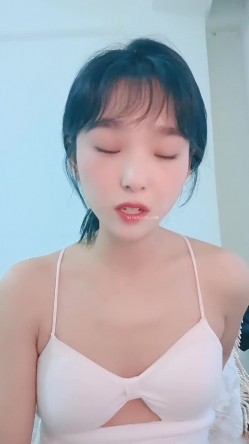核弹！校花被干了~20小时~【杨洋小妹妹】无套啪啪~吞精~ 截图5