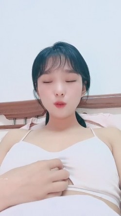 核弹！校花被干了~20小时~【杨洋小妹妹】无套啪啪~吞精~ 截图7