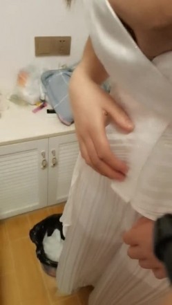 【柒夜一枝花】深夜 良家小少妇登门来相会 人妻最懂男人心 无套啪啪 口交卖骚 浪劲十足小荡妇 截图10
