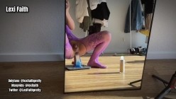 国产男娘Lexi Faith(原乔晶晶) 重出江湖 现在改走更刺激的户外露出路线了 戴眼镜更闷骚 截图10