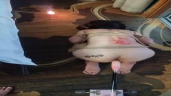 SM顶级调教大神【永夜DOM】圈养各种妹子多种刺激玩法，各种啪啪调教露脸高颜反差婊，纯纯人形小母狗 截图6