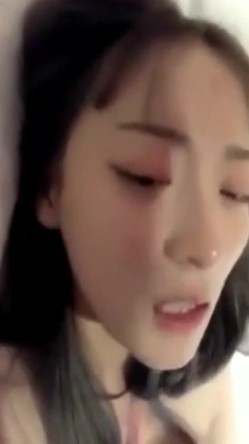 【网曝门事件】贴吧卡哇伊草莓妹与纹身男友激情做爱自拍视频流出 干的软妹纸胡言乱语 高清720P原版无水印 截图3